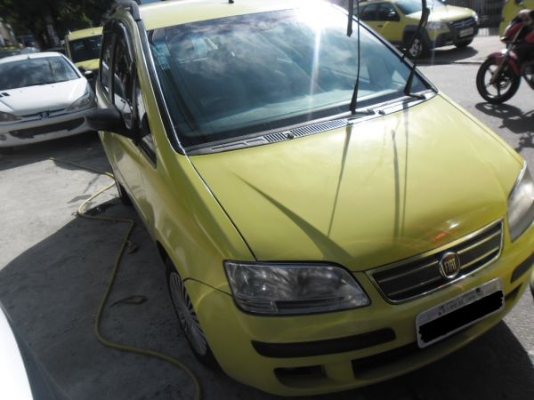 FIAT IDEA FLEX 1.4 - COMPLETO + GNV